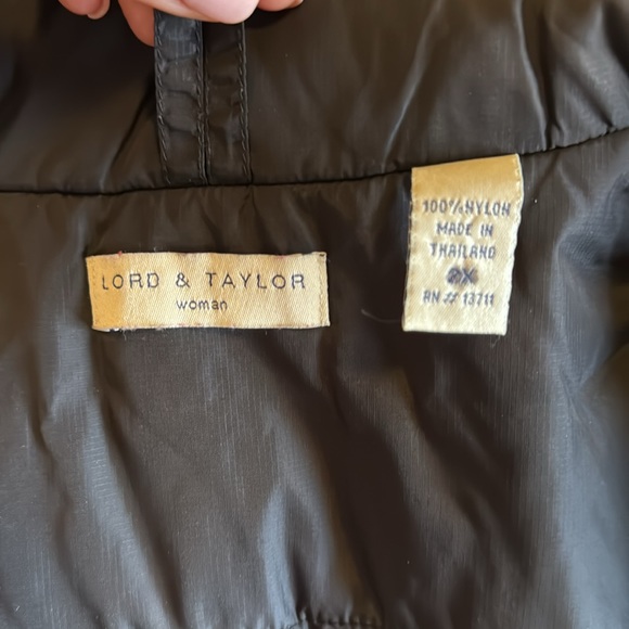 Lord & Taylor | Maroon vest | Sz 2X - Picture 14 of 15